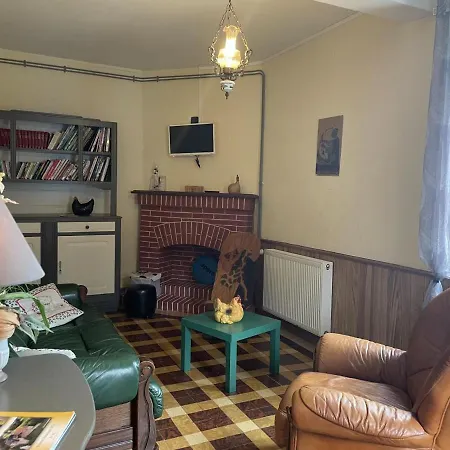 Familiale Avec Mini-ferme Et Activites Pour Enfants - Fr-1-489-121 *